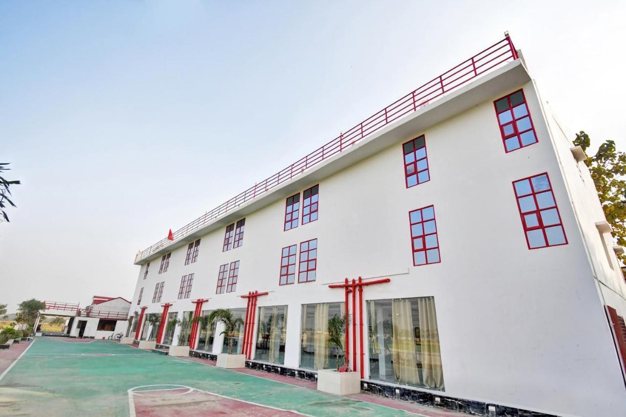 Oyo Townhouse 779 Gods County Hotel Tarapith Exterior foto